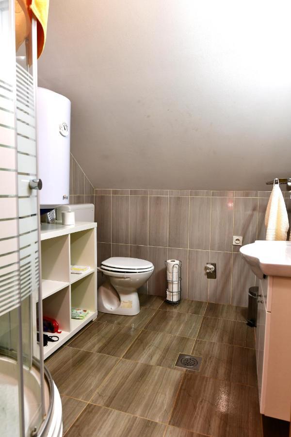 Apartman Jelena Rakovica Ngoại thất bức ảnh